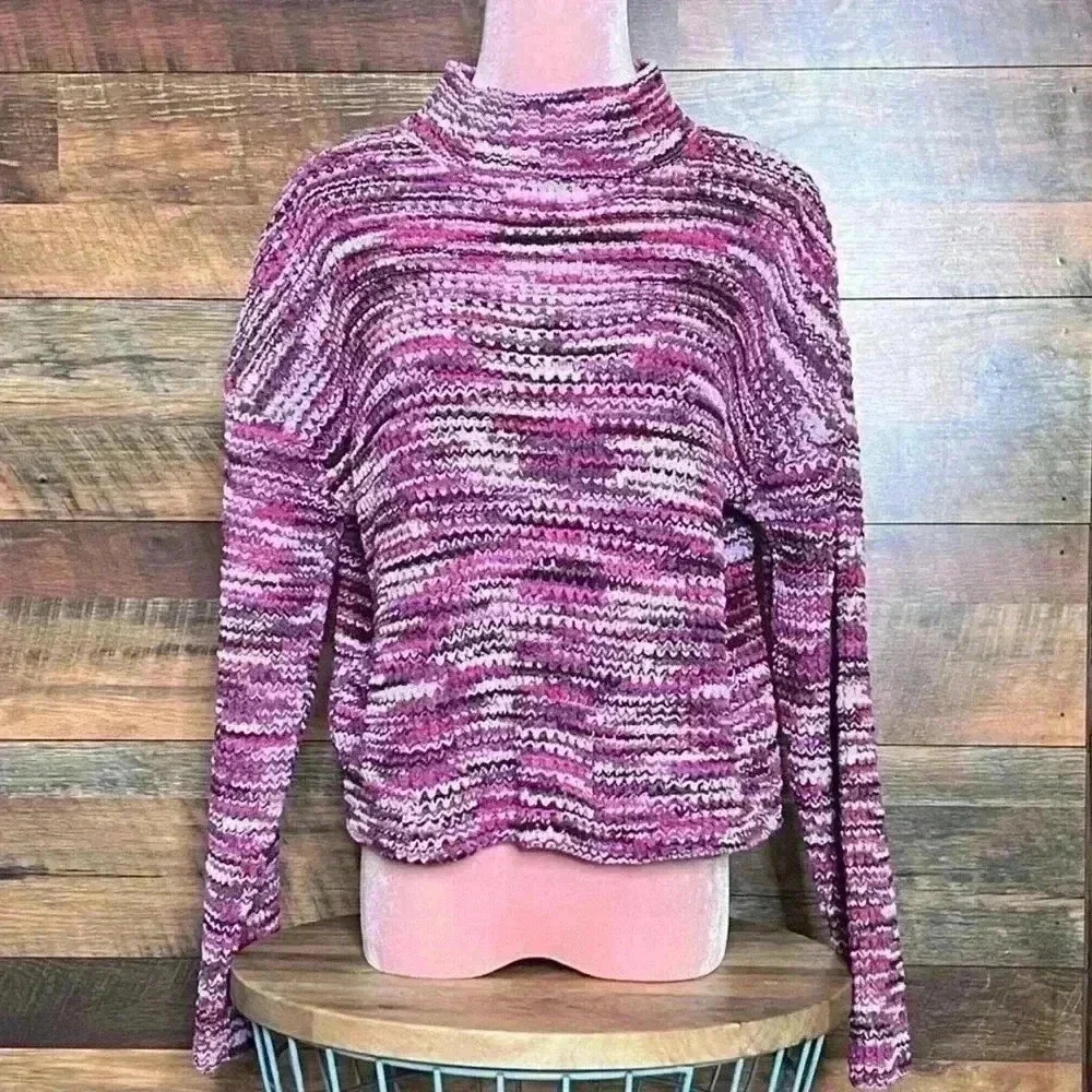 Wynter Jordana Knit Mock Neck Cropped Pullover Sweater Pink/Purple, Large. NWOT